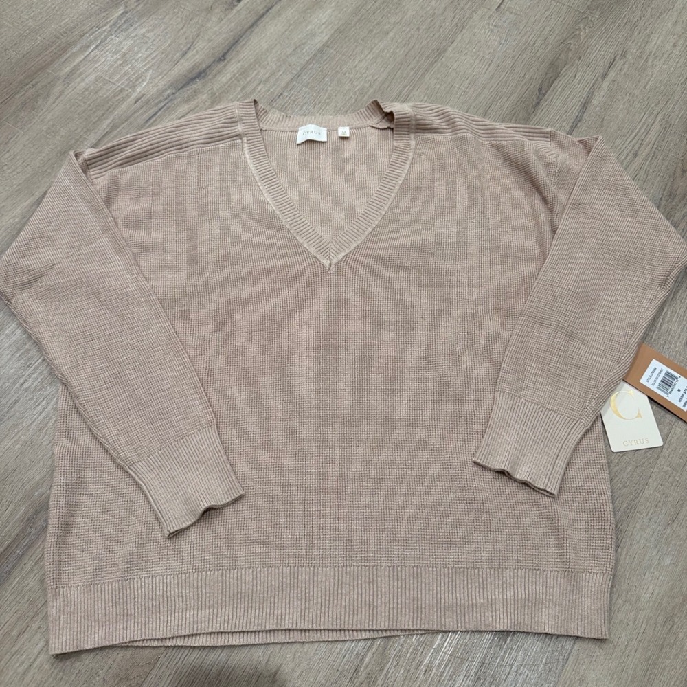 Cyrus Womens Oatmeal Heather V-Neck Textured Knit Sweater C782564 Size M NEW
